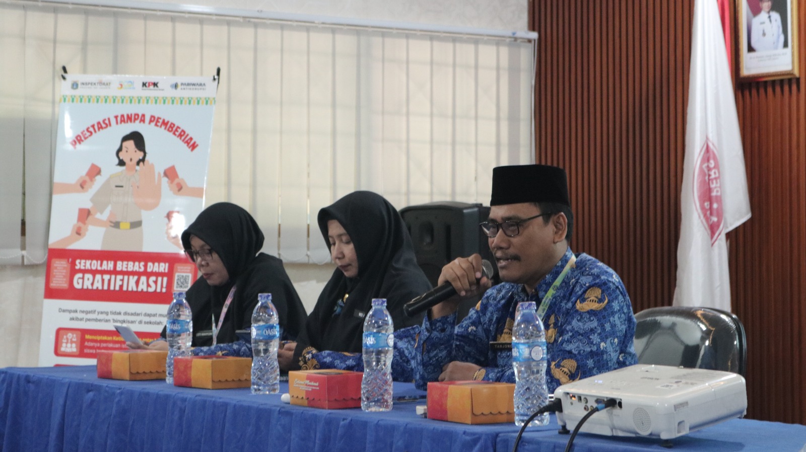 Roadshow Workshop Membaca Ke SMP Negeri 209 Jakarta